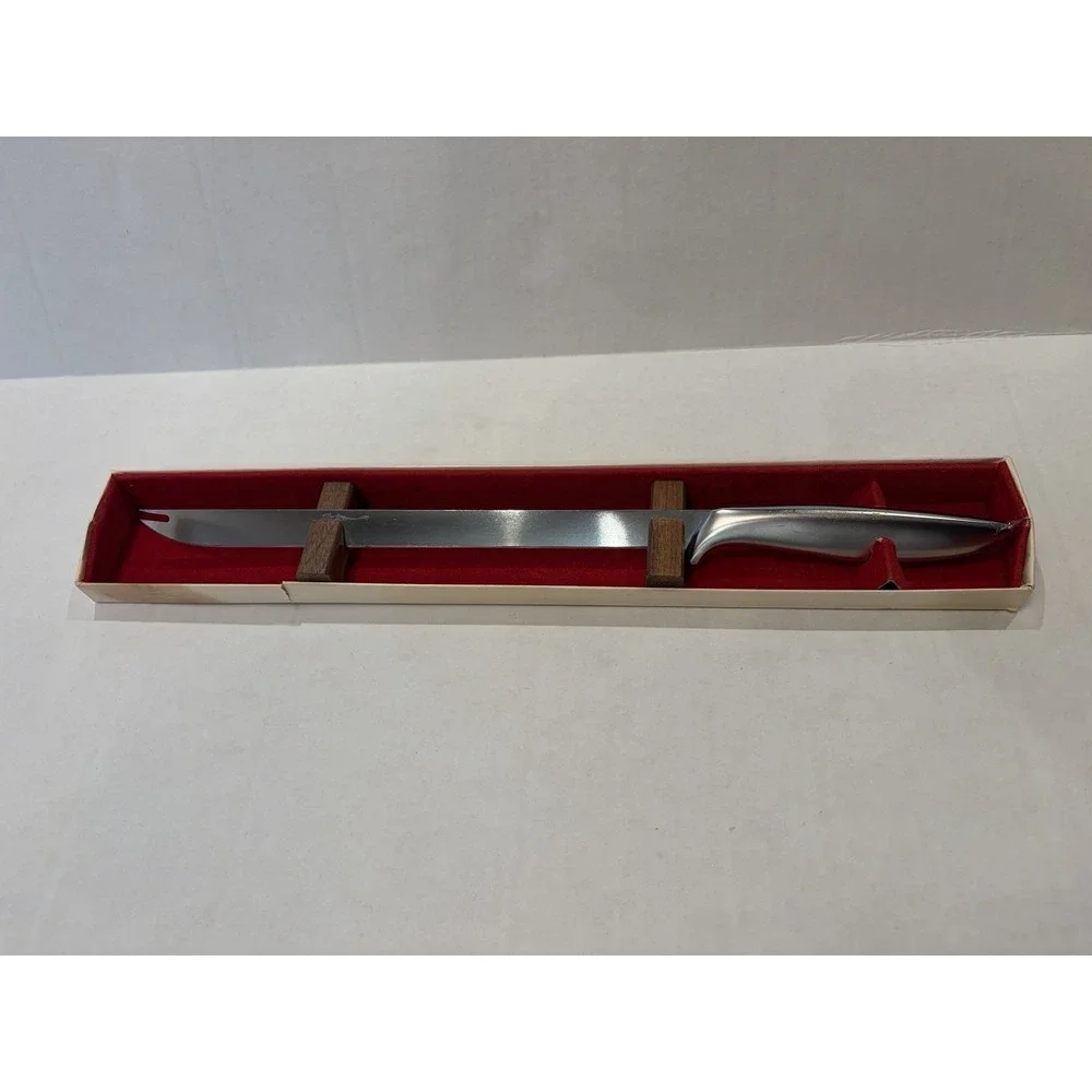 Gerber Snickersnee Carving Knife Vintage Legendary Blades Fork Tip Slicer w/ Box